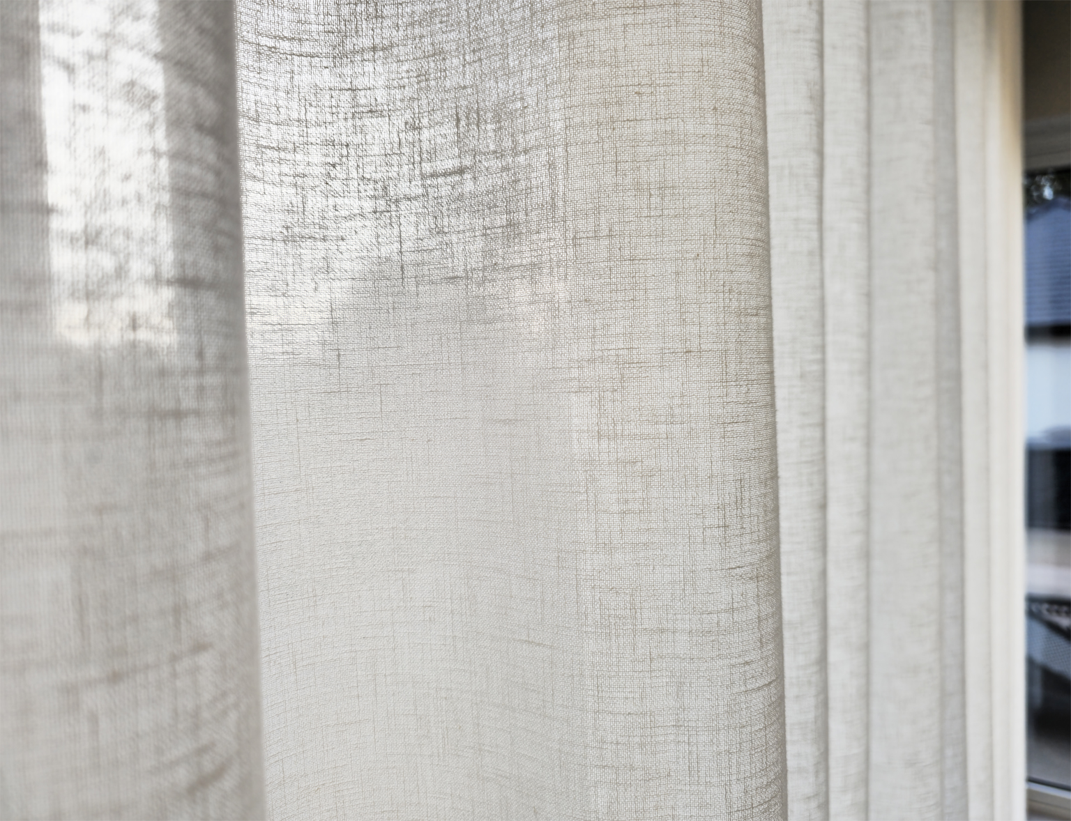 clitheroe-blinds-voile-sheer-curtain-4