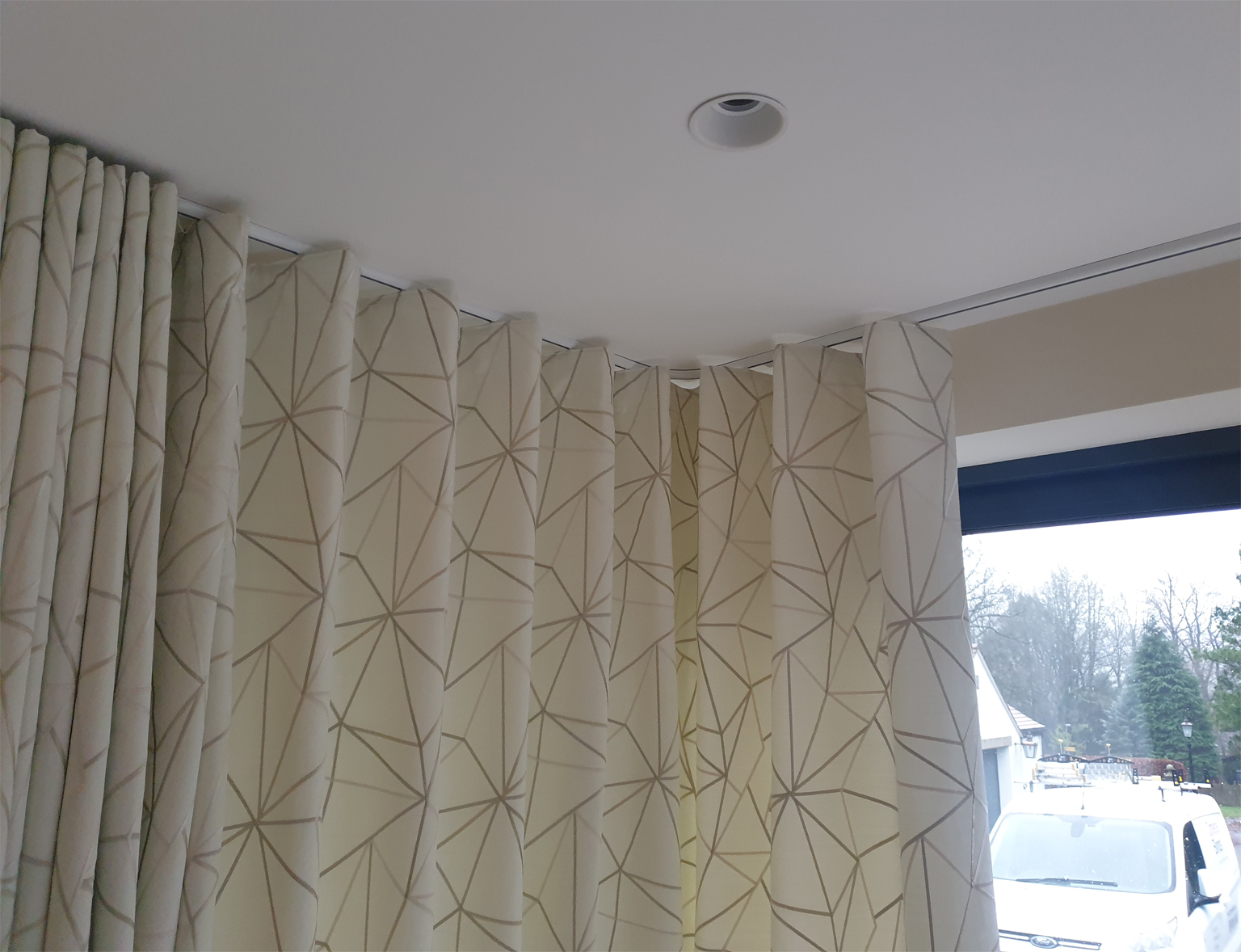 clitheroe-blinds-wave-curtains-4