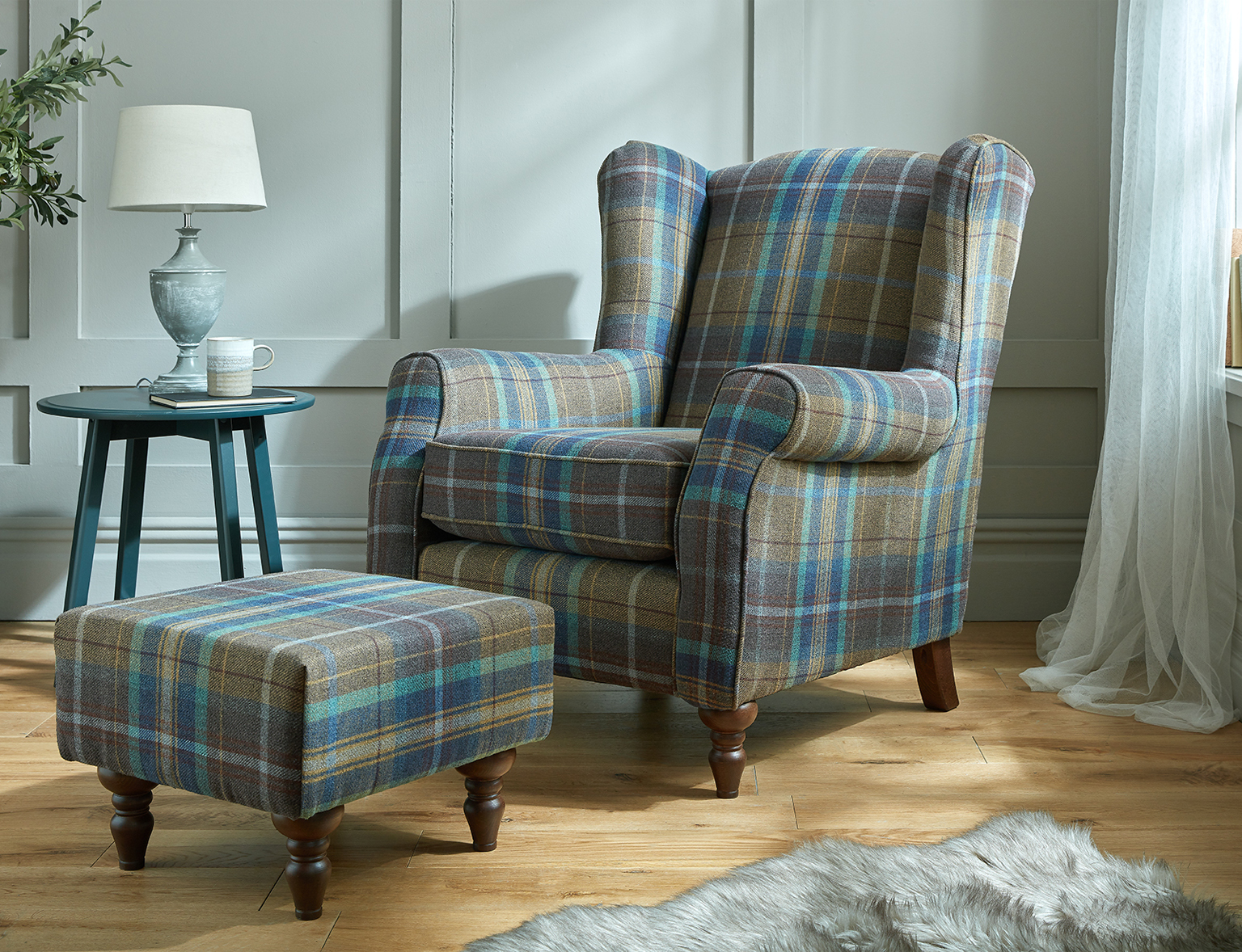 clitheroe-blinds-wing-chairs-3
