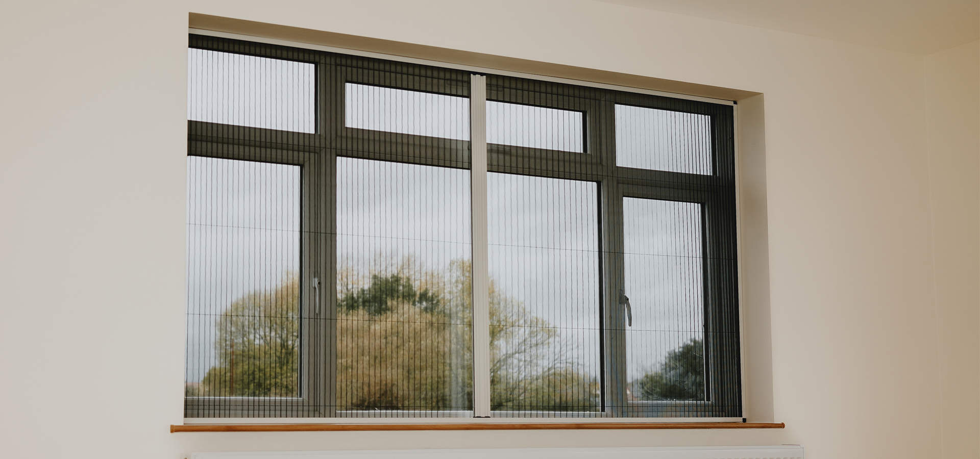 clitheroe-blinds-insect-screen-main