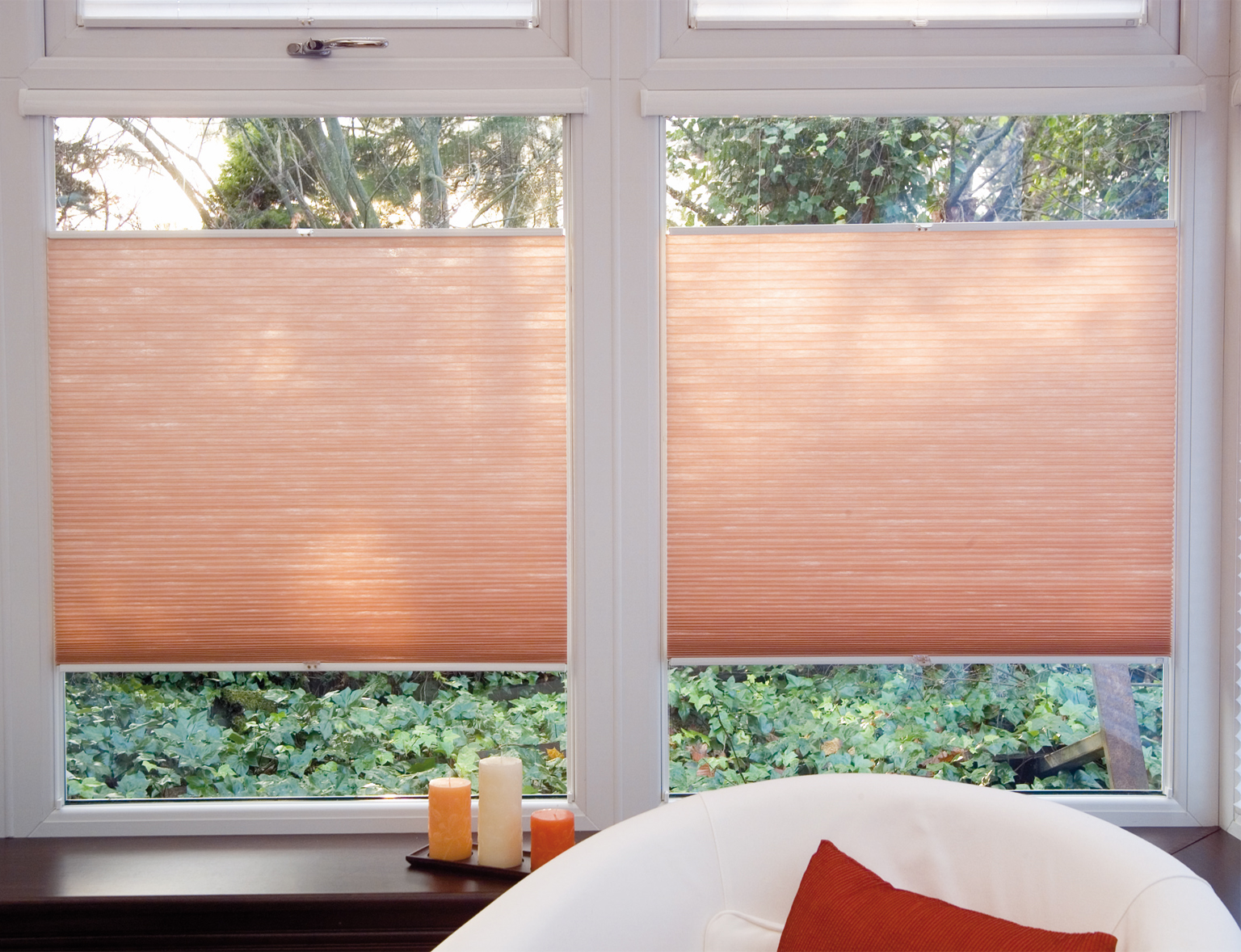 clitheroe-blinds-intu-pleated-blinds-2