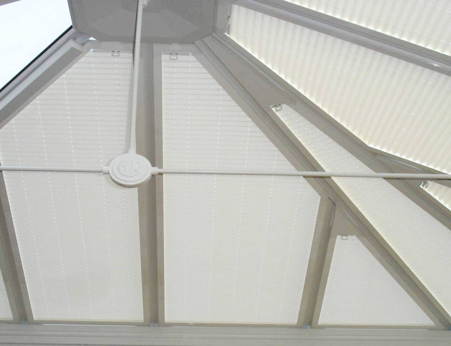 clitheroe-blinds-conservatory-roof-blinds-main